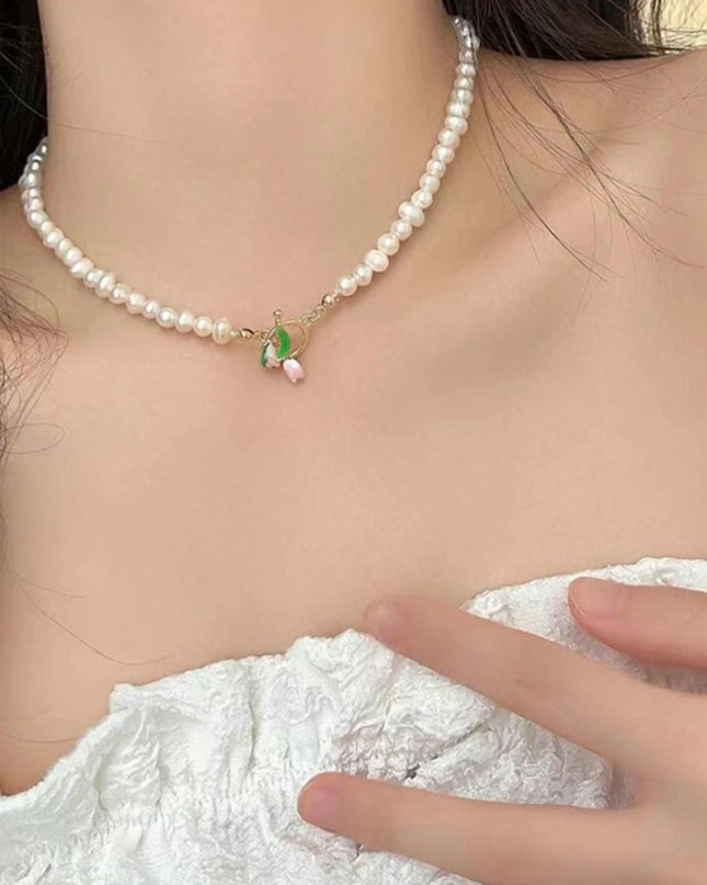 Collar Perlas Detalle Tulipán
