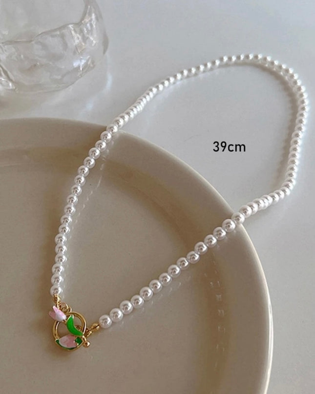 Collar Perlas Detalle Tulipán
