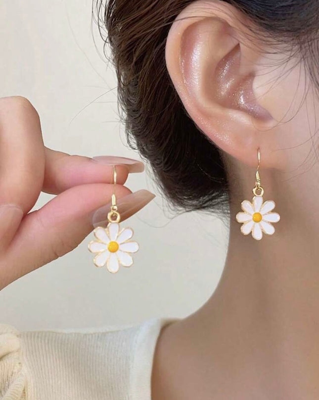 Aretes Margaritas Blancas