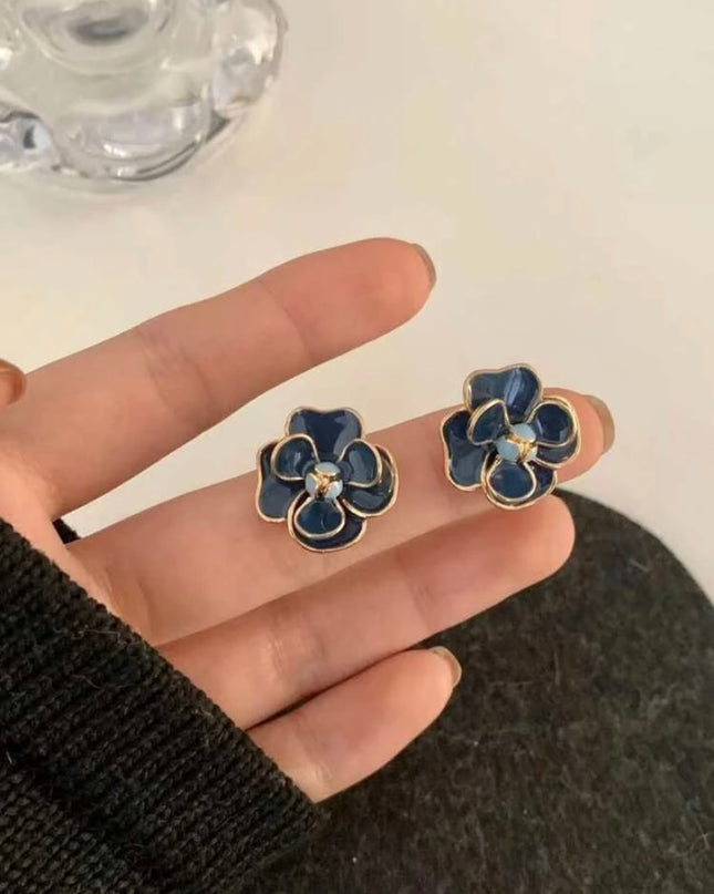 Aretes Cortos Flores Azules