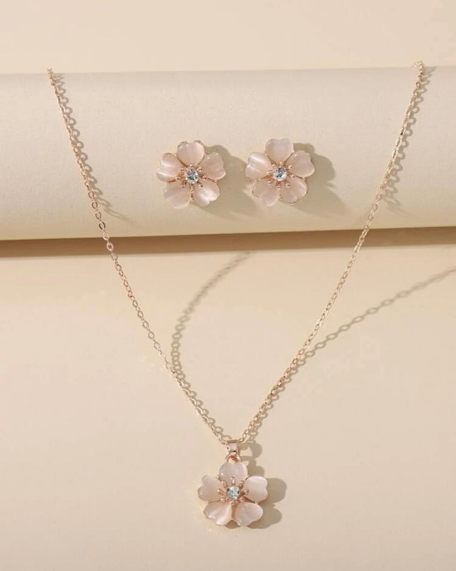Juego Dorado Rosa Flor Aretes y Collar