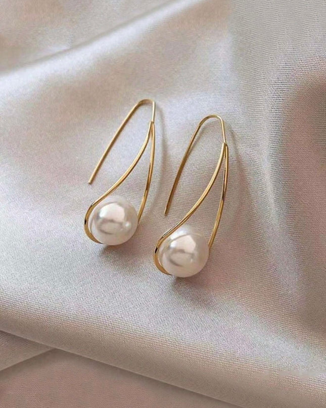 Aretes Colgantes Perla Blanca