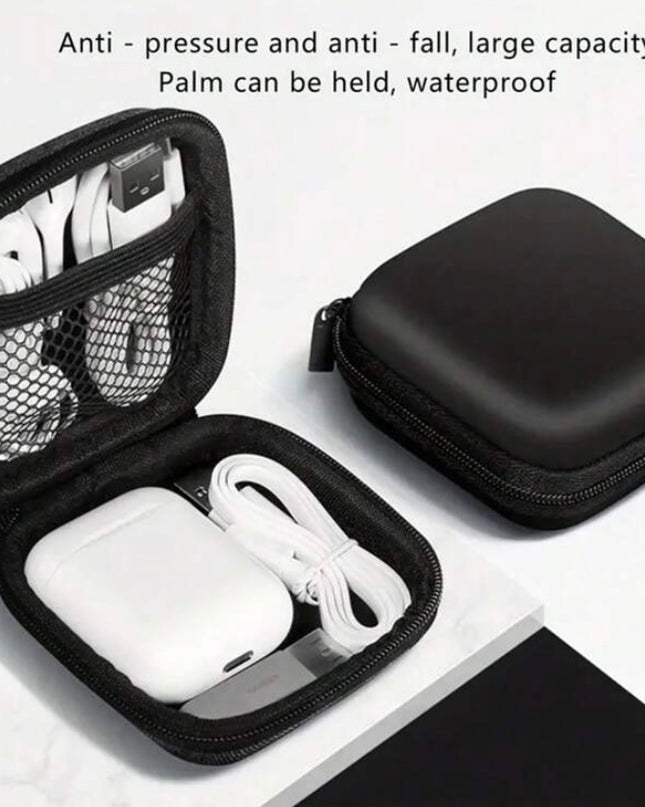 Estuche Pequeño Cables Negro Resistente