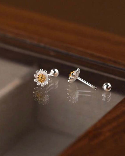 Aretes Margarita Plata 925 con Cierre de Rosca