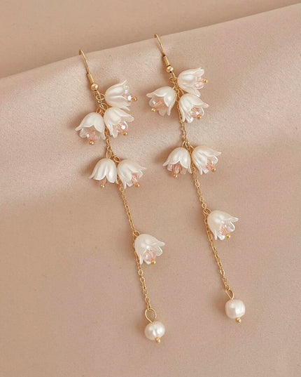 Aretes Colgantes Tulipanes y Cuencas Blancas