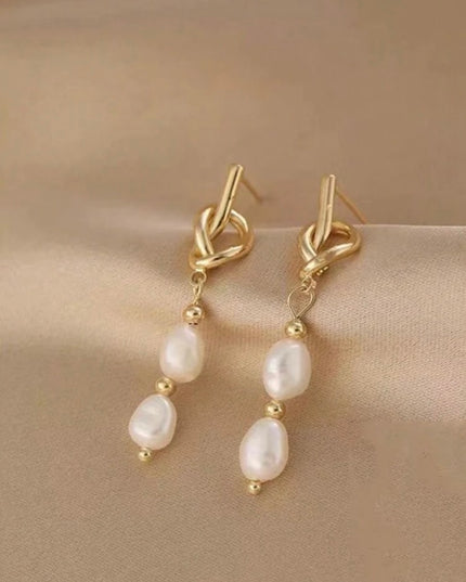 Pendientes Dorados Nudo con Piedras Blancas