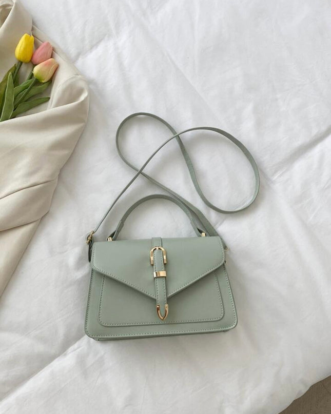Bolso Verde Oliva cuadrado, informal con hebilla y solapa
