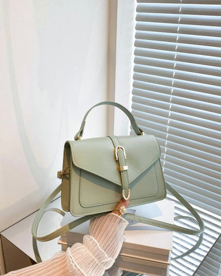Bolso Verde Oliva cuadrado, informal con hebilla y solapa