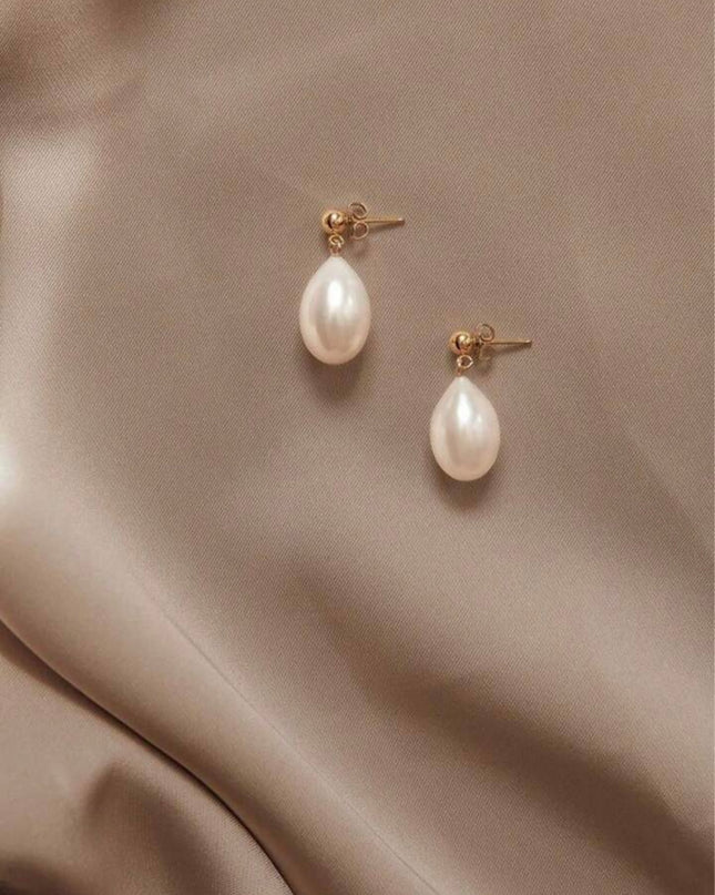 Juego Collar y Aretes Elegante de Perla en forma de Gota de Agua