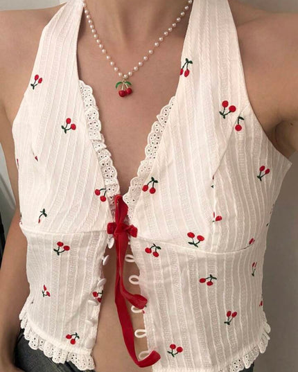 Collar con Diseño de Cereza y Perlas Blancas