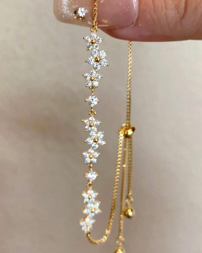 Brazalete ajustable de Flor de 5 pétalos con Circonita cúbica