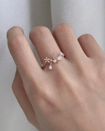 Anillo Abierto con forma de Flor color oro rosa con Circonita Cúbica