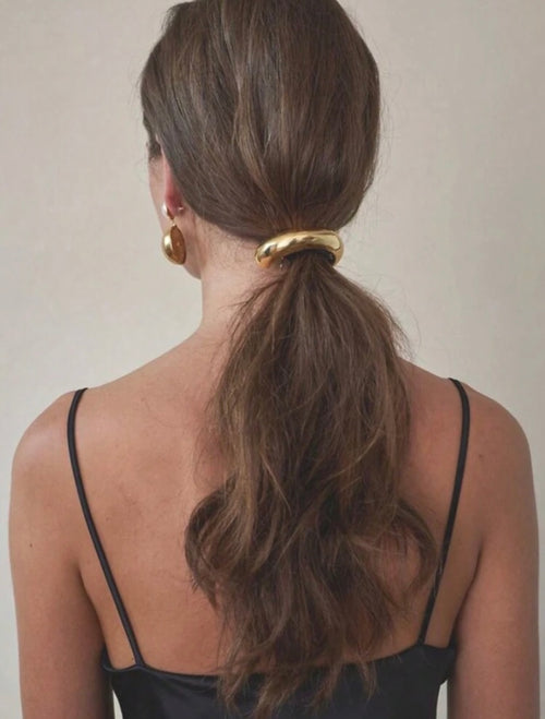 1 Cola Elegante Dorado