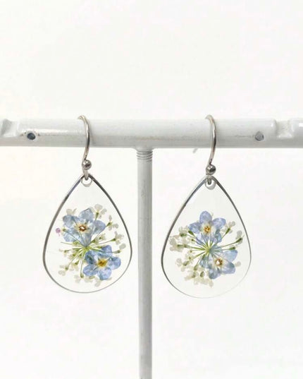 Aretes Colgantes de Resina con Flores