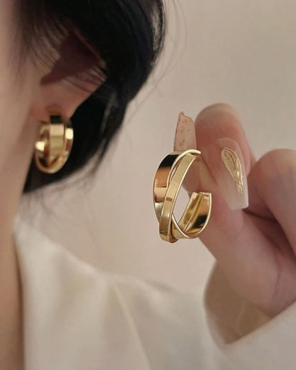 Aros Cruzados Dorados